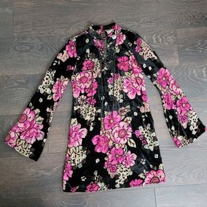 Band Of Gypsies Velvet Floral Dress